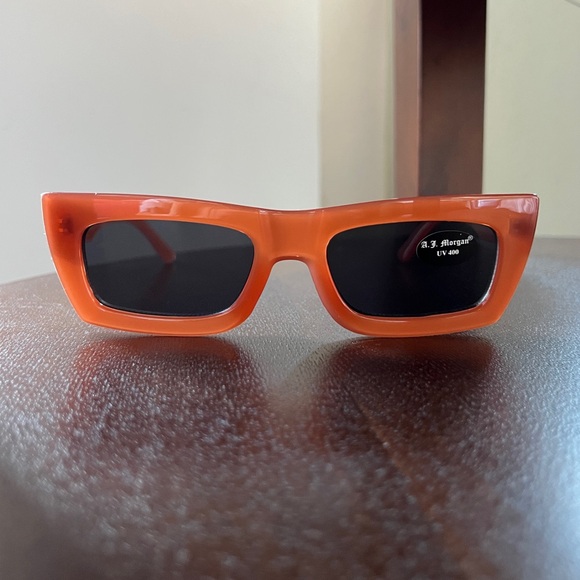 ASOS AJ Morgan brown retro square frame sunglasses - Picture 3 of 9